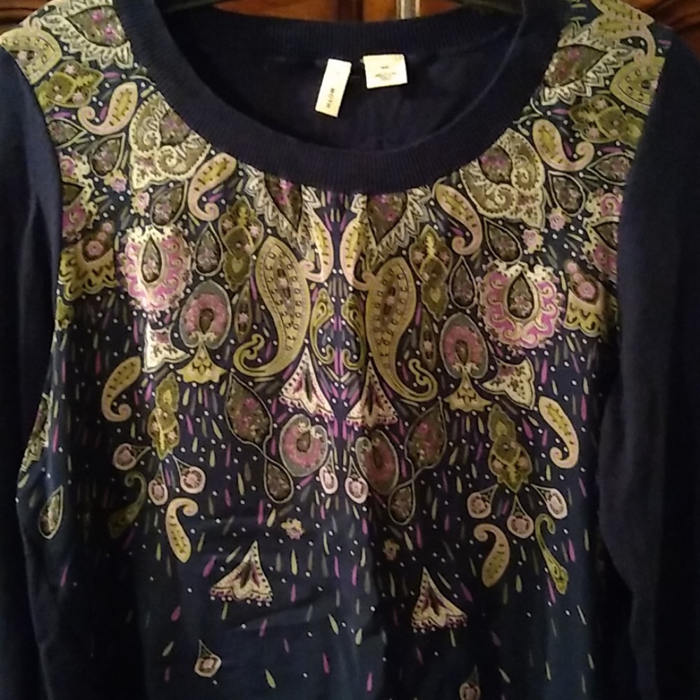 Moth Snapshot pullover silk print front, Medium - Picture 3 of 6